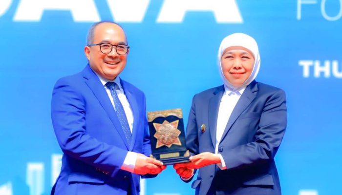 Gubernur Khofifah Bawa Pulang Rp4,163 T dari Misi Investasi Singapura