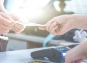 Fundamental Perbankan Kokoh, OJK: Minat Investor Asing Tidak Surut di 2025