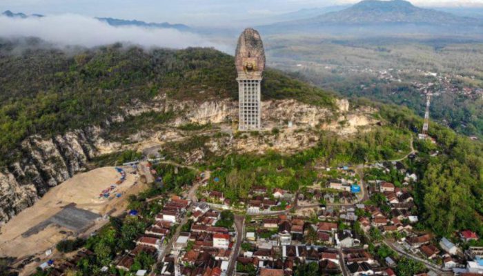 Rp164 Miliar! Monumen Reog Jadi Proyek Termahal di Ponorogo?