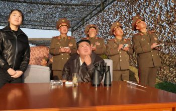 Korut Uji Coba 5 Rudal Balistik Hwasong-11, Pamer Kekuatan Militer