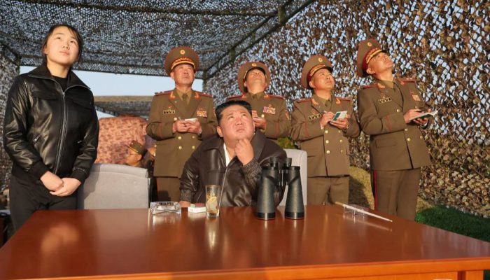 Korut Uji Coba 5 Rudal Balistik Hwasong-11, Pamer Kekuatan Militer