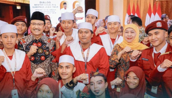 Bersama Mensos RI, Gubernur Khofifah Percepat Penguatan Lembaga Kesejahteraan Sosial
