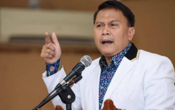 DPR Ingatkan Penghapusan Honorer Harus Lindungi Guru yang Sudah Mengabdi