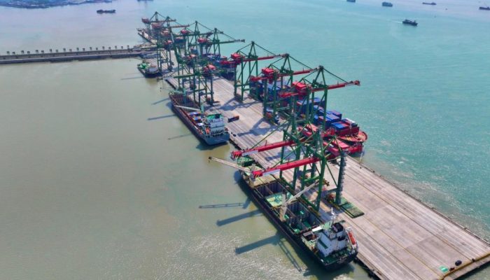 Arus Petikemas TTL Tembus 939 Ribu TEUs Hingga April 2026