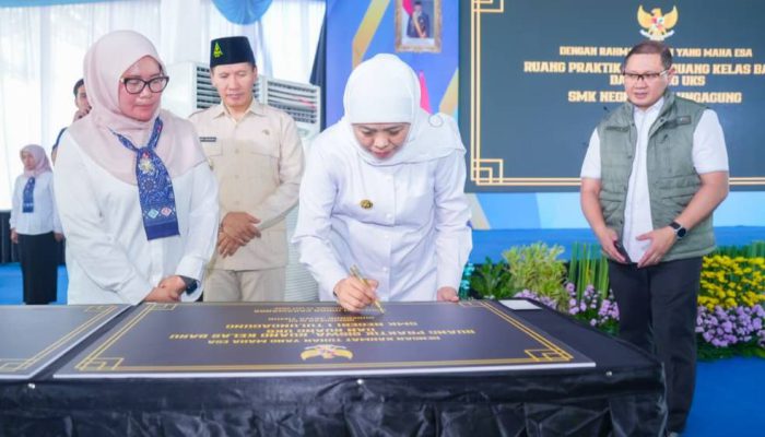 Gubernur Khofifah Tancap Gas Tingkatkan Pendidikan, 45 Sekolah Direvitalisasi di Wilayah Selatan Jatim