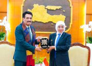 Gubernur   Khofifah dan Dubes Yaman Bahas Kerja Sama Strategis Jatim-Hadramaut