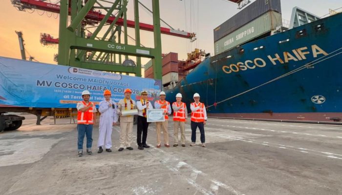 Maiden Voyage MV Cosco Haifa Perkuat Posisi Terminal Teluk Lamong di Jalur Logistik Global