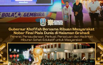 Ribuan Warga Padati Grahadi Nobar Final Piala Dunia 2026, Gubernur Khofifah Tebar Doorprize dan Semangat Kebersamaan