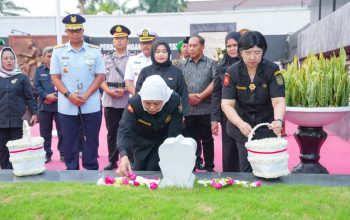 Gubernur Khofifah dan Ketum MASTRIP Destry Damayanti Kenang Perjuangan Pelajar TRIP, Perkuat Karakter Kebangsaan Generasi Muda