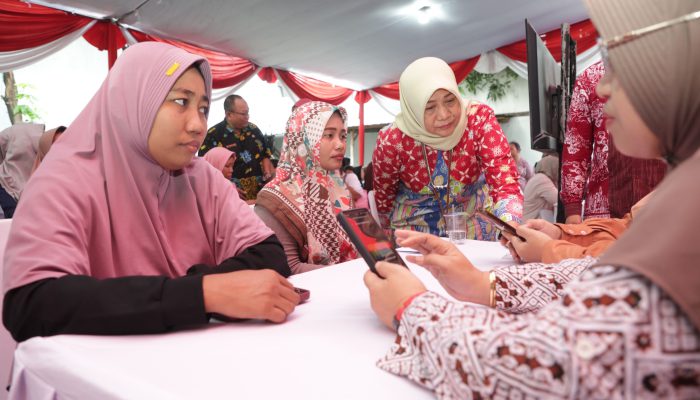 Jadi Daerah Percontohan Nasional, Surabaya Sukses Wujudkan Pendataan Perlinsos Digital 99,94 Persen