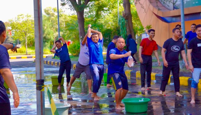 Semangat Kemerdekaan di TTL, Pegawai hingga Pengguna Jasa Ikuti Beragam Lomba