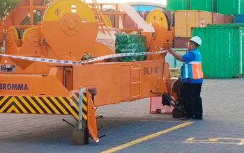 Perkuat Produktivitas TPK Nilam, TTL Hadirkan Alat Bongkar Muat Bertenaga Listrik