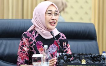 Gaji Karyawan PT Pos Terancam Tertunda, DPR Dorong Pencairan Rp158 Miliar