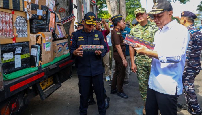 Pemusnahan 43,2 Juta Rokok Ilegal, Pemkot Surabaya Perkuat Pengawasan Berbasis Wilayah