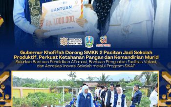 Sekolah Jadi Lumbung Pangan, Khofifah Dorong Siswa SMKN 2 Pacitan Produktif dan Mandiri
